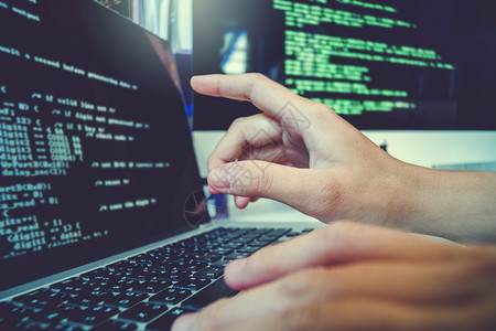 電腦程序背景下的技術(shù)咨詢 關(guān)鍵概念與實用價值